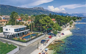 Beautiful Home In Kastel Stari With Sauna